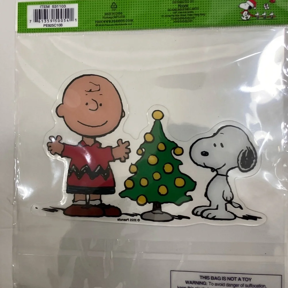 Peanuts Holiday Clings with Charlie Brown and Snoopy